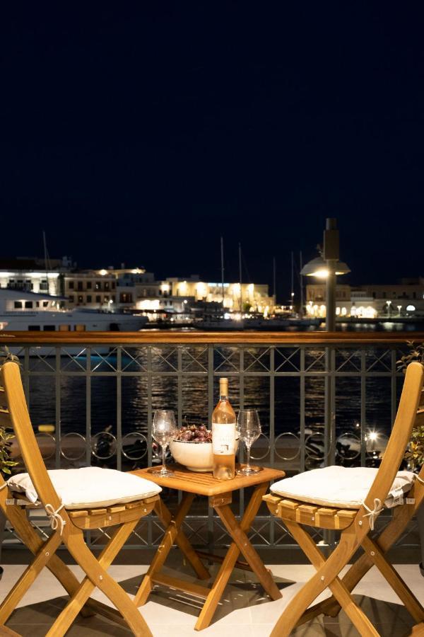 Venus Luxury Apartment Ermupoli Exteriér fotografie