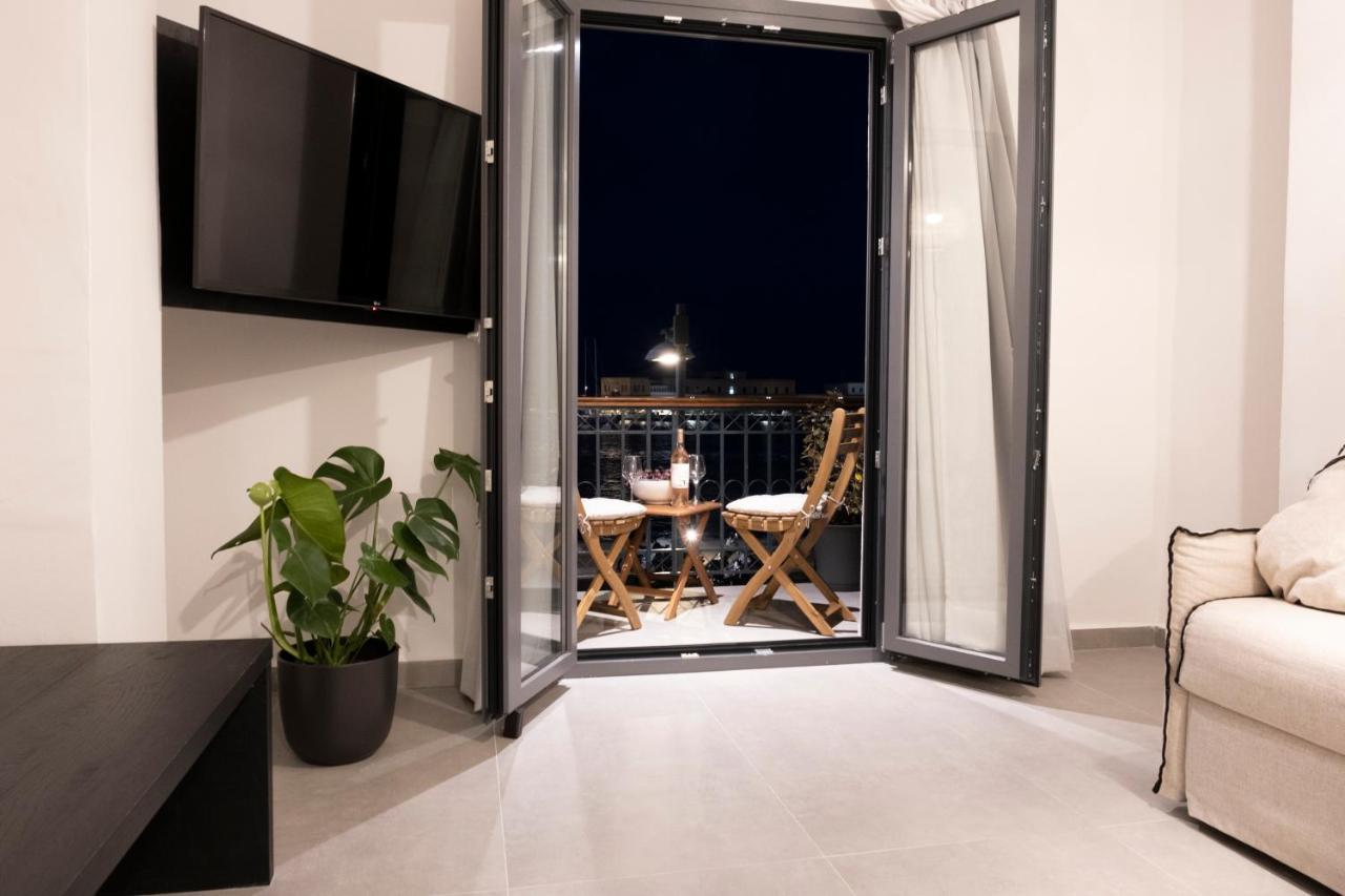 Venus Luxury Apartment Ermupoli Exteriér fotografie