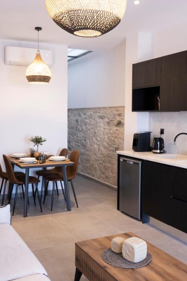 Venus Luxury Apartment Ermupoli Exteriér fotografie