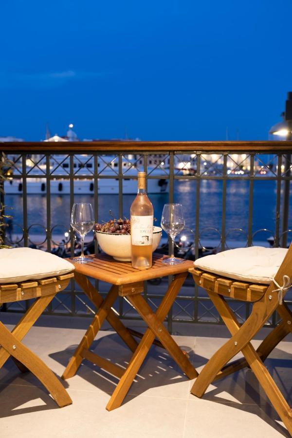 Venus Luxury Apartment Ermupoli Exteriér fotografie